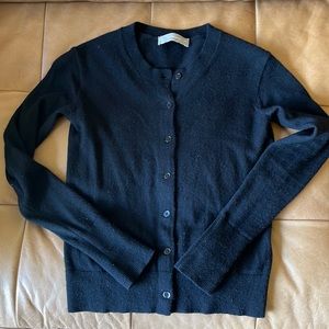 Everlane black cashmere cardigan XXS